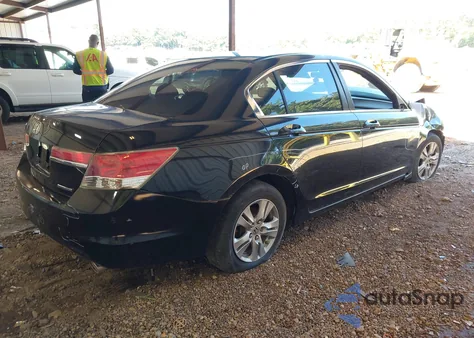 2011 Honda Accord 2.4 Se z USA, uszkodzony, nr VIN 1HGCP2F66BA035026